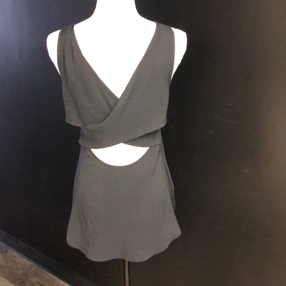 Express black cross back shirt new - Picture 2 of 2